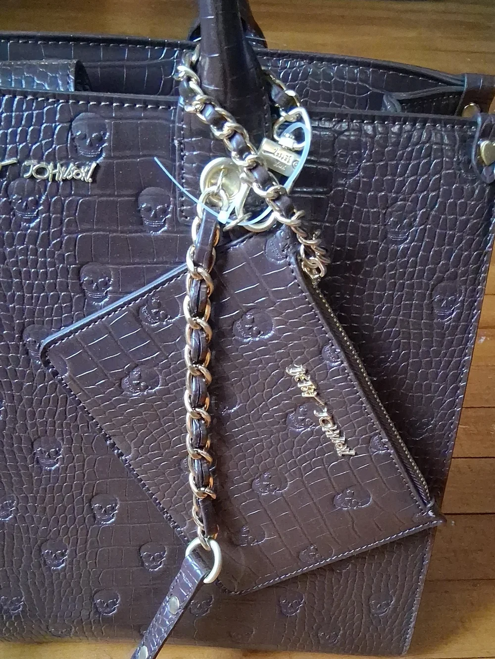 NWT Betsey Johnson Brown Skull Bag